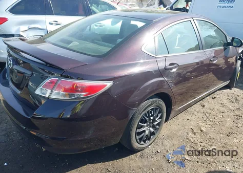 2011 Mazda Mazda6 I Sport z USA, uszkodzony, nr VIN 1YVHZ8BH0B5M03146